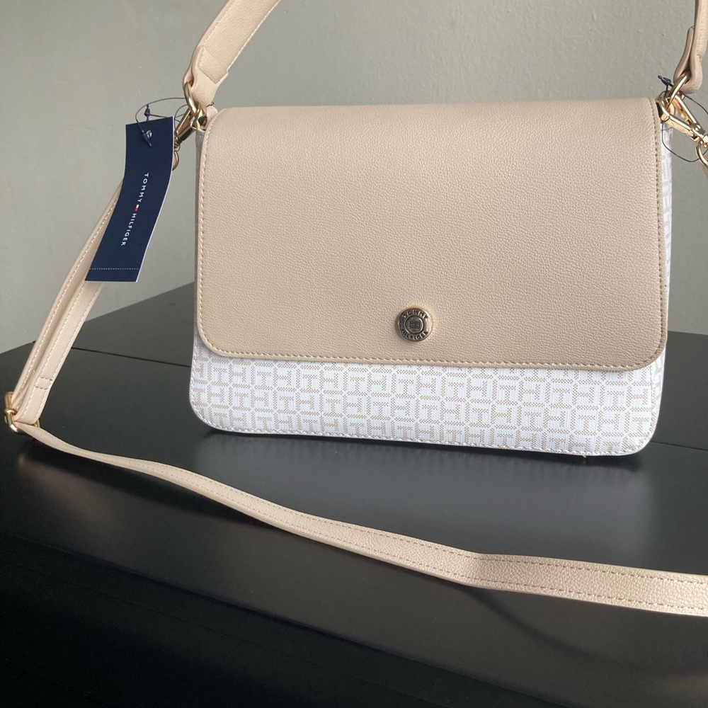Tommy Hilfiger Tan and White Crossbody Bag with Minimalist Design